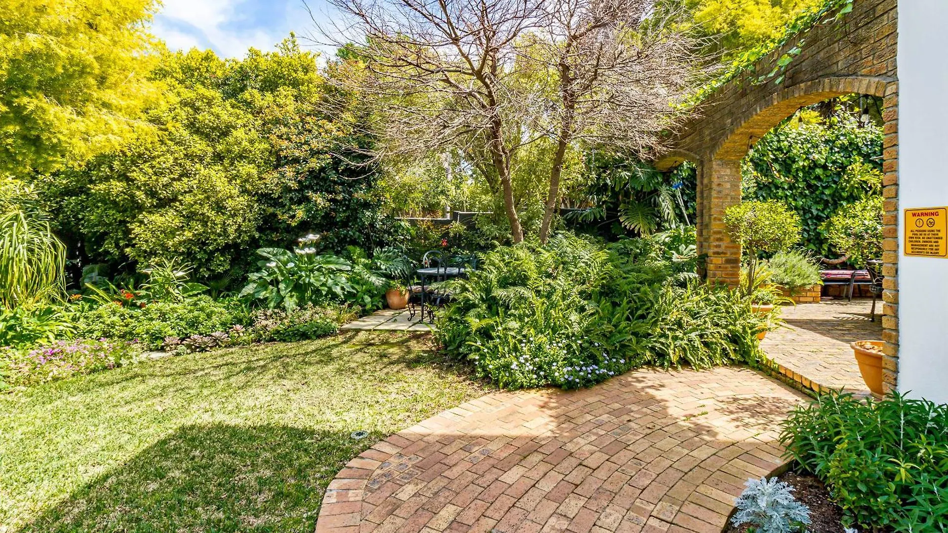 Guest house 5 Rembrandt Guesthouse Somerset West South Africa