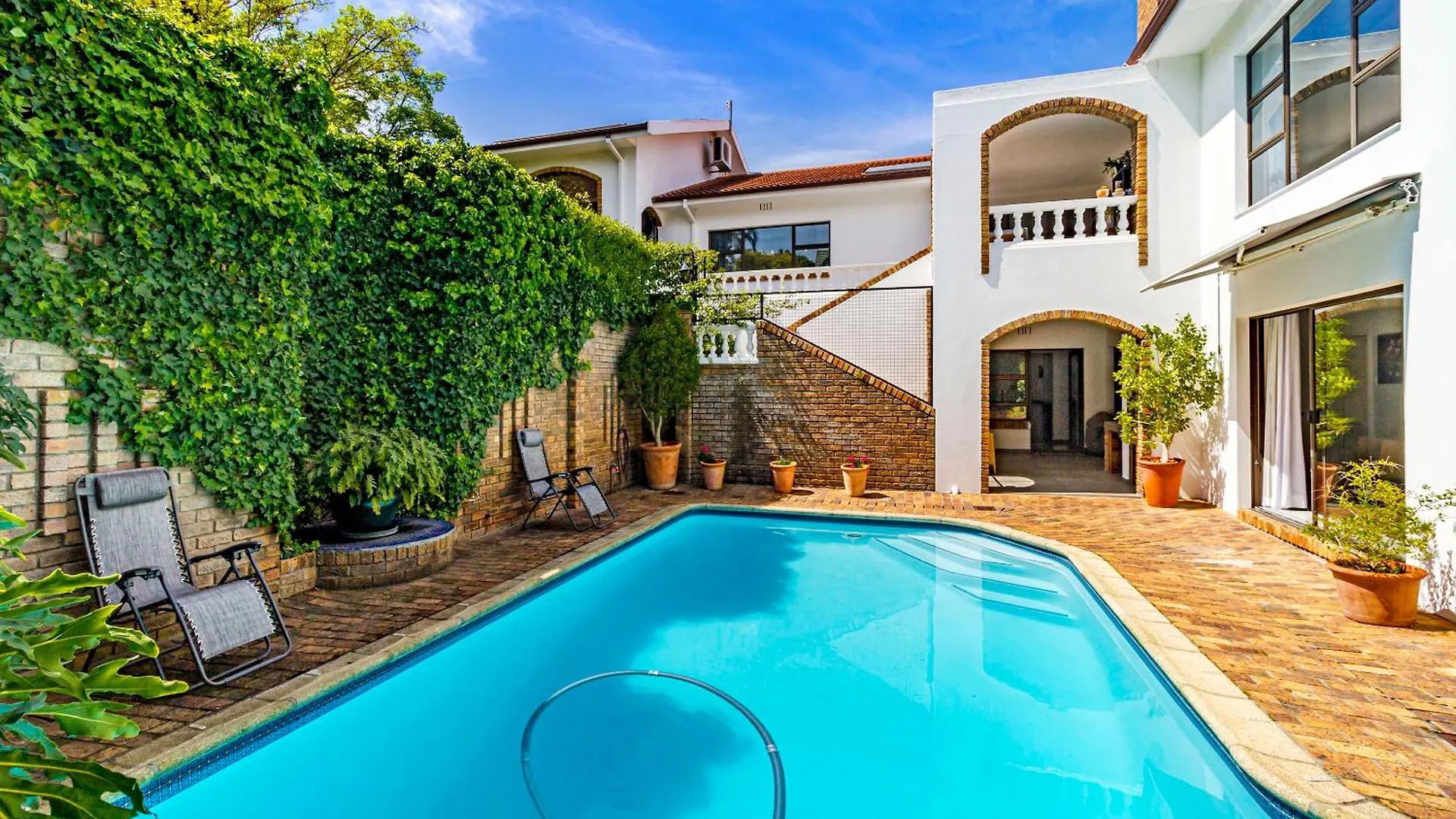 Guest house 5 Rembrandt Guesthouse Somerset West South Africa