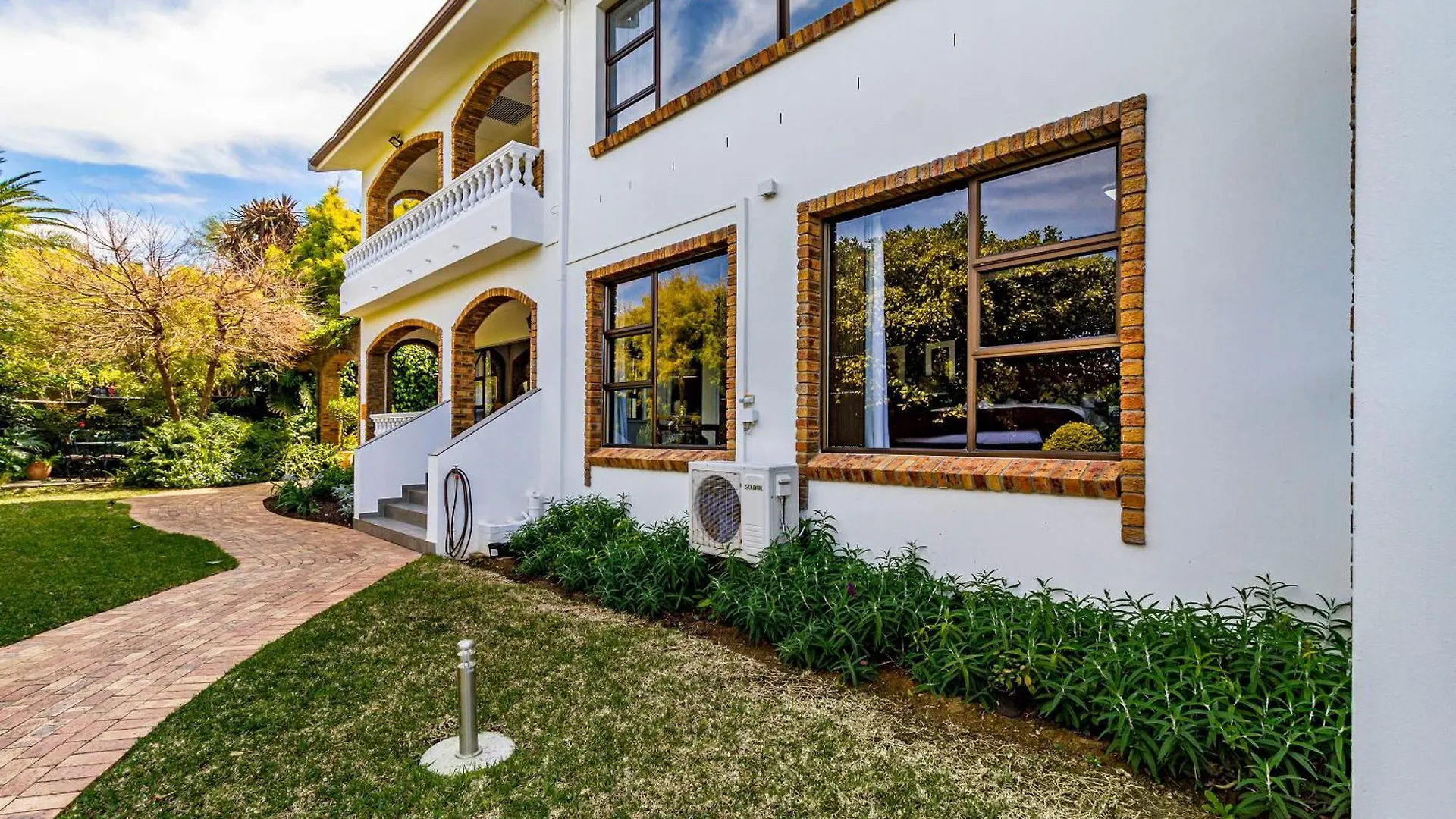 5 Rembrandt Guesthouse Somerset West Guest house