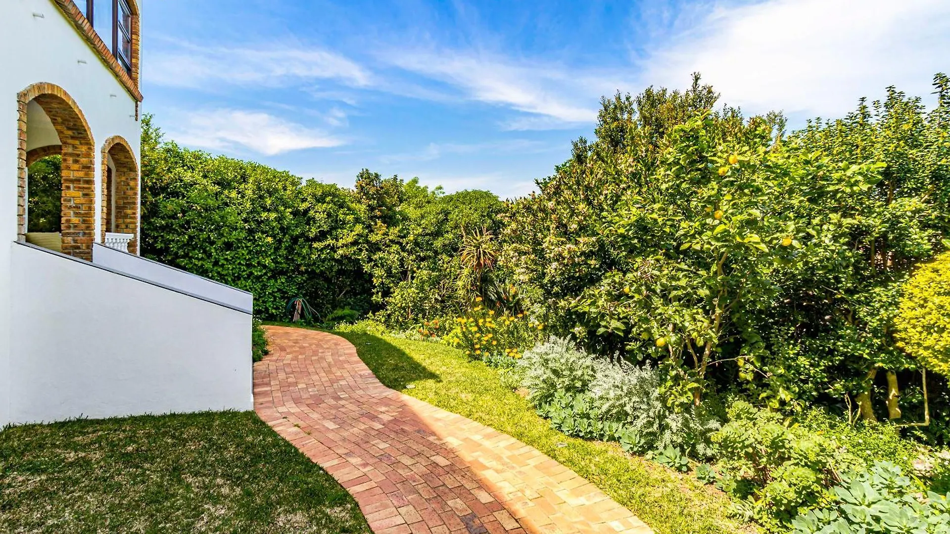 5 Rembrandt Guesthouse Somerset West Guest house