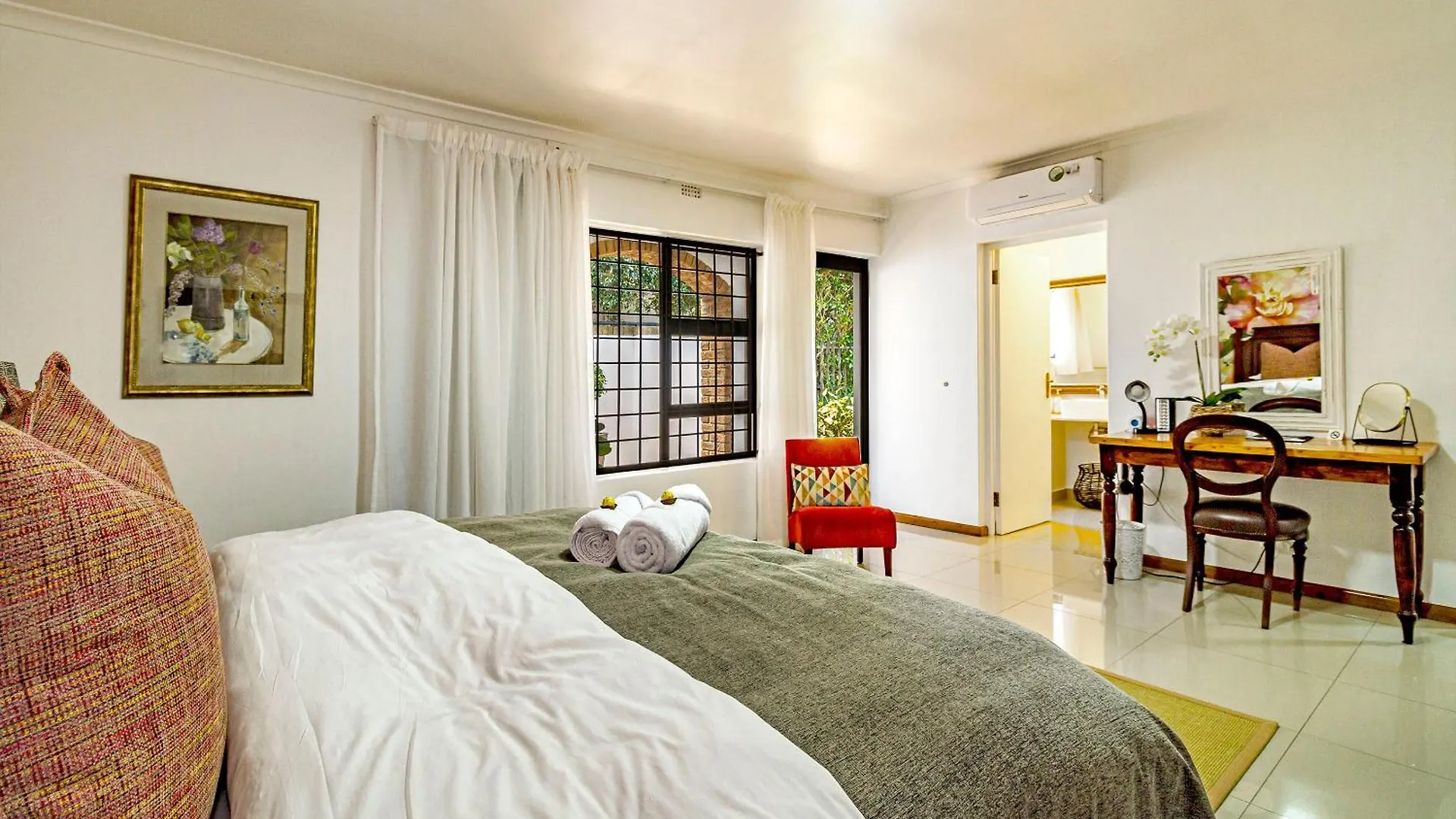 5 Rembrandt Guesthouse Somerset West