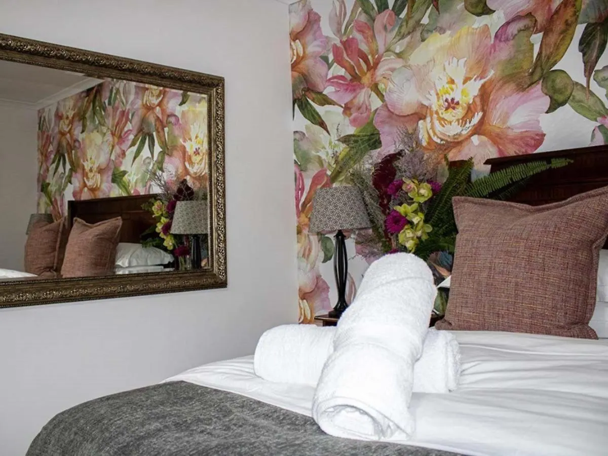 Guest house 5 Rembrandt Guesthouse Somerset West South Africa